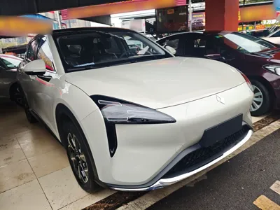 Baojun E6