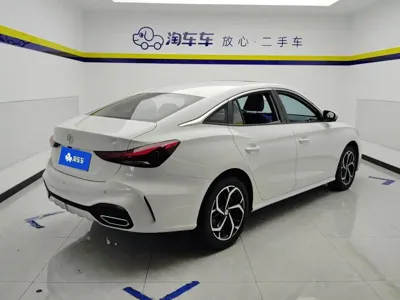 MG MG5