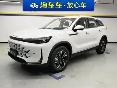 BAIC X7