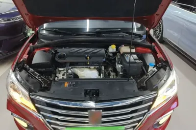 Roewe i5