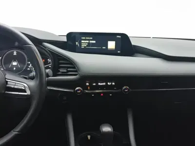Mazda 3 Axela