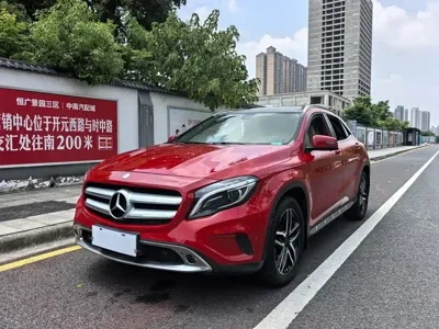 Mercedes-Benz GLA