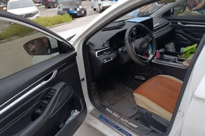Geely Auto Emgrand