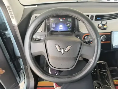 Wuling MINIEV