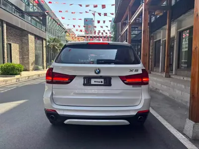 BMW X5 (Import)