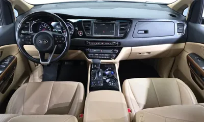 Kia Canival