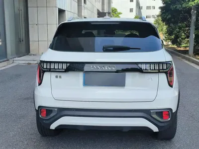 Lynk & Co 01