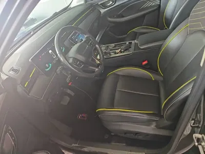 Roewe RX5