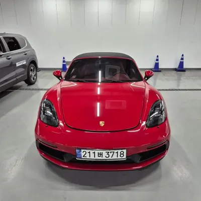 Porsche 718
