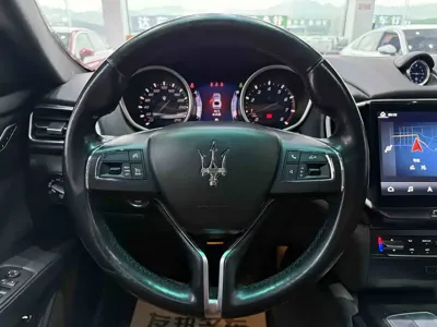 Maserati Ghibli