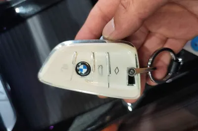 BMW iX3