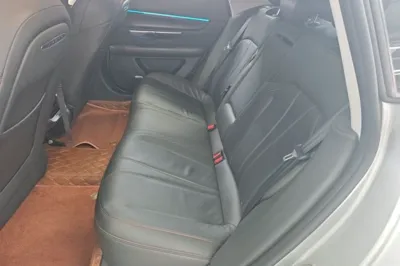 Xpeng P7