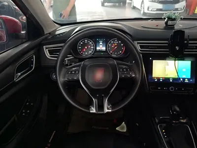 Roewe i5