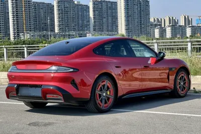 Xiaomi Auto SU7
