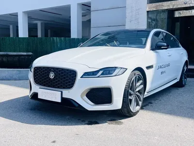 Jaguar XFL