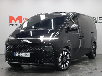 Hyundai Staria