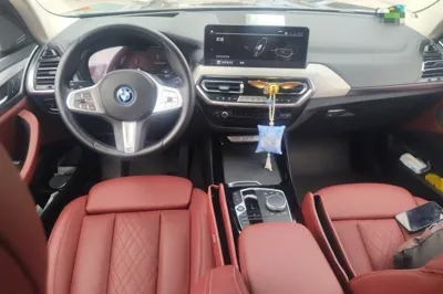 BMW iX3