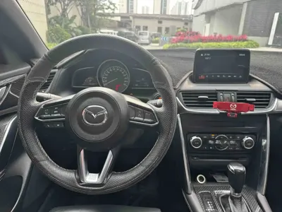 Mazda CX-4