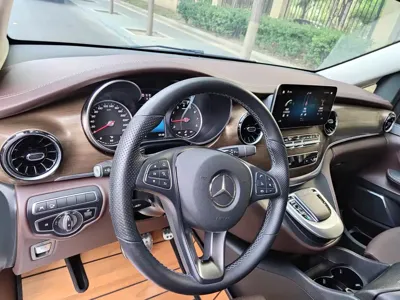 Mercedes-Benz V-Class