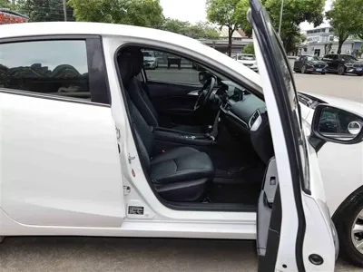 Mazda 3 Axela