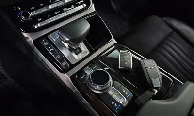 Genesis EQ900