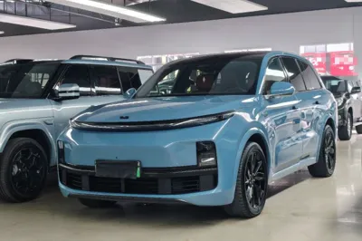 Li Auto L8