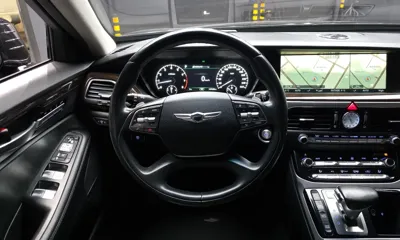 Genesis EQ900