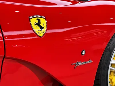 Ferrari 812
