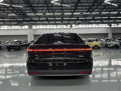 Nio ET7