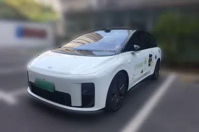 Li Auto Li Auto i8
