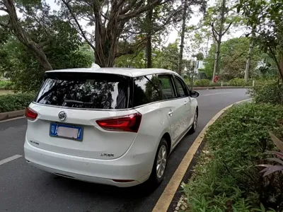 Buick GL6