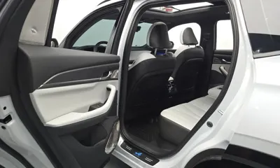 Renault-KoreaSamsung Grand Koleos