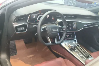 Audi A7L