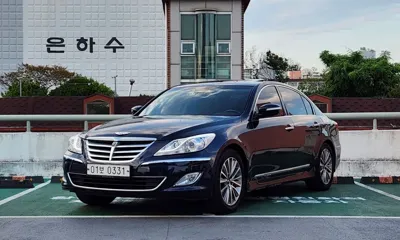 Hyundai Genesis