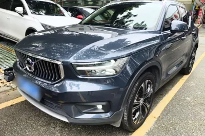 Volvo XC40