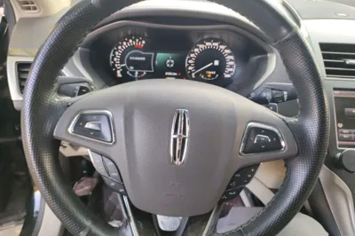 Lincoln MKZ