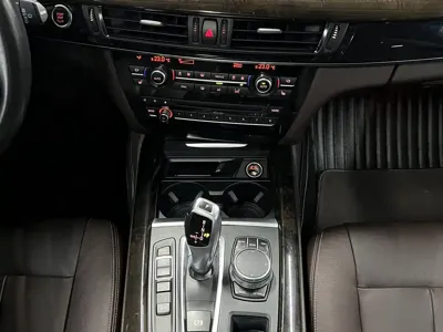 BMW X5 (Import)