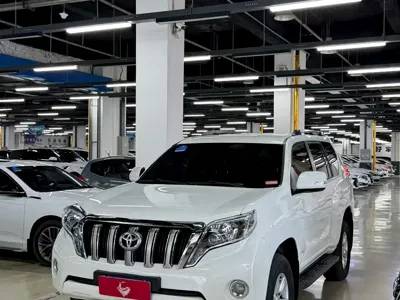 Toyota Prado (Import)