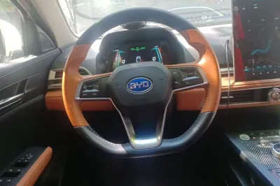BYD e2