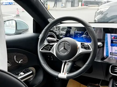 Mercedes-Benz 奔驰CLA新能源