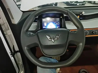 Wuling MINIEV
