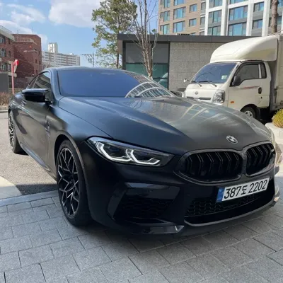 BMW M8