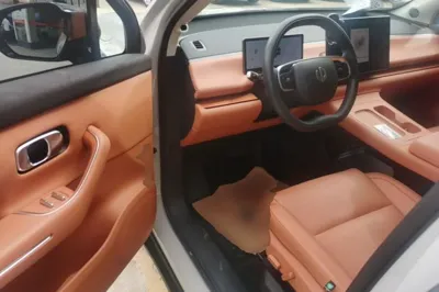 Leapmotor C10