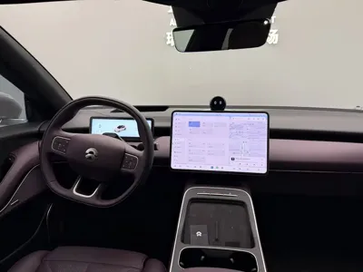 Nio ET5