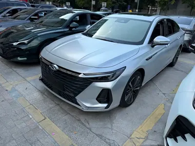 Chery Arrizo 8