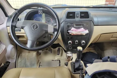 Dongfeng Xiaokang C37