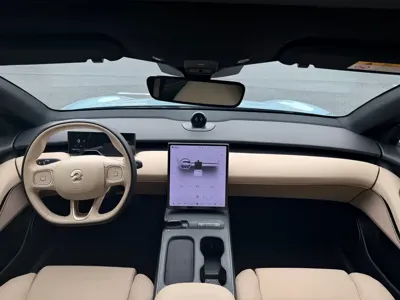Nio ET5