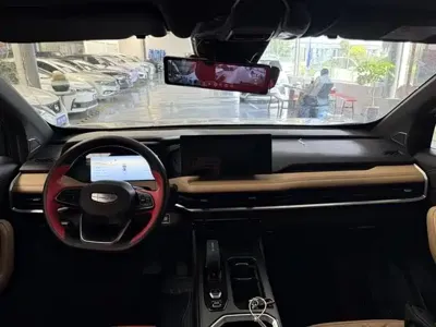 Geely Haoyue L