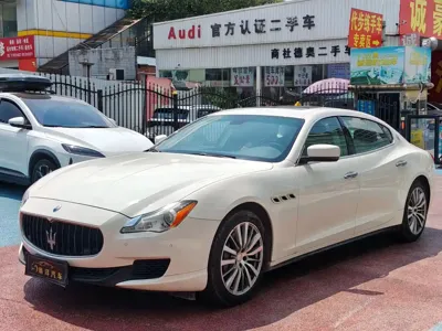 Maserati Quattroporte