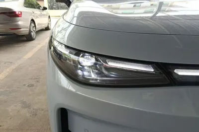 Leapmotor C16